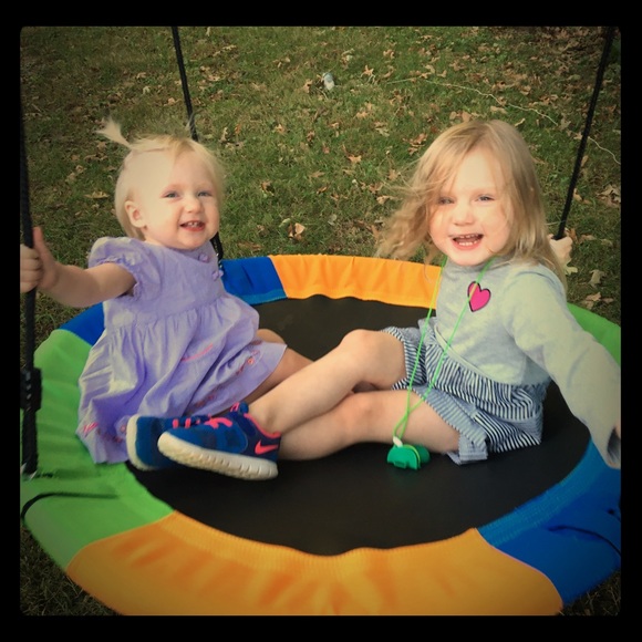 Meet your Posher, Chrissy - Picture 1 of 1